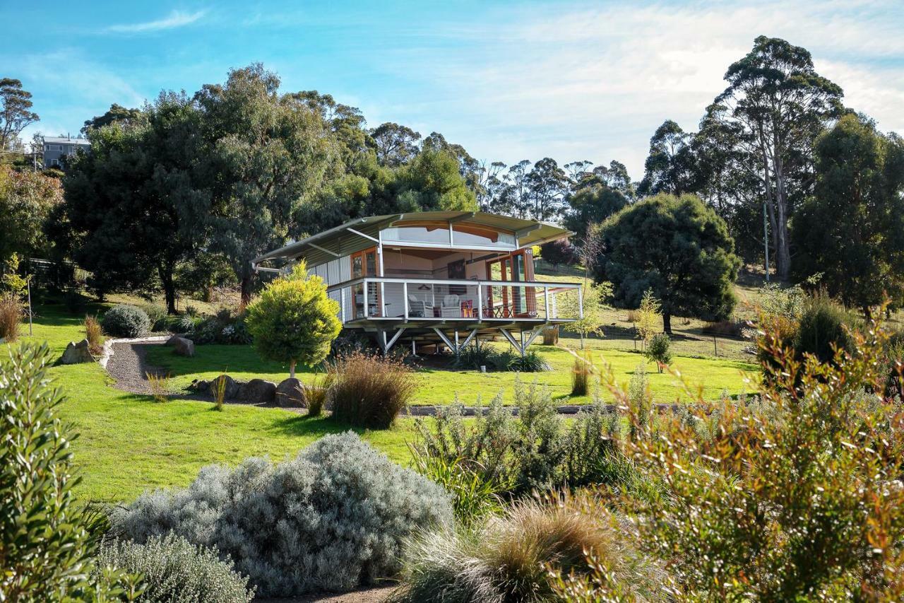 Hobart Hideaway Pods Bed & Breakfast Kingston Exterior photo